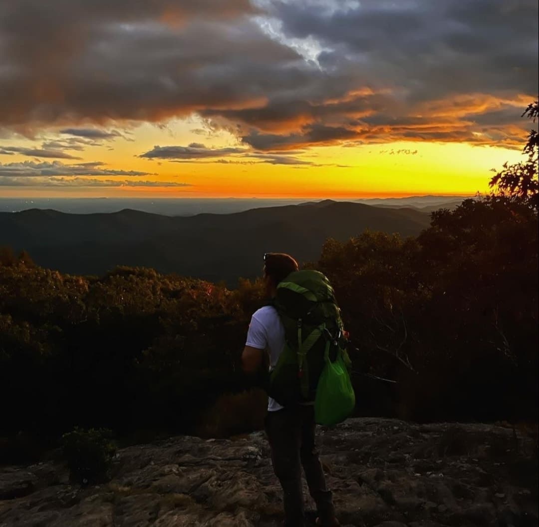 Hay un montón de áreas para disfrutar de una buena caminata. Blood Mountain es una de las montañas más populares de la región.