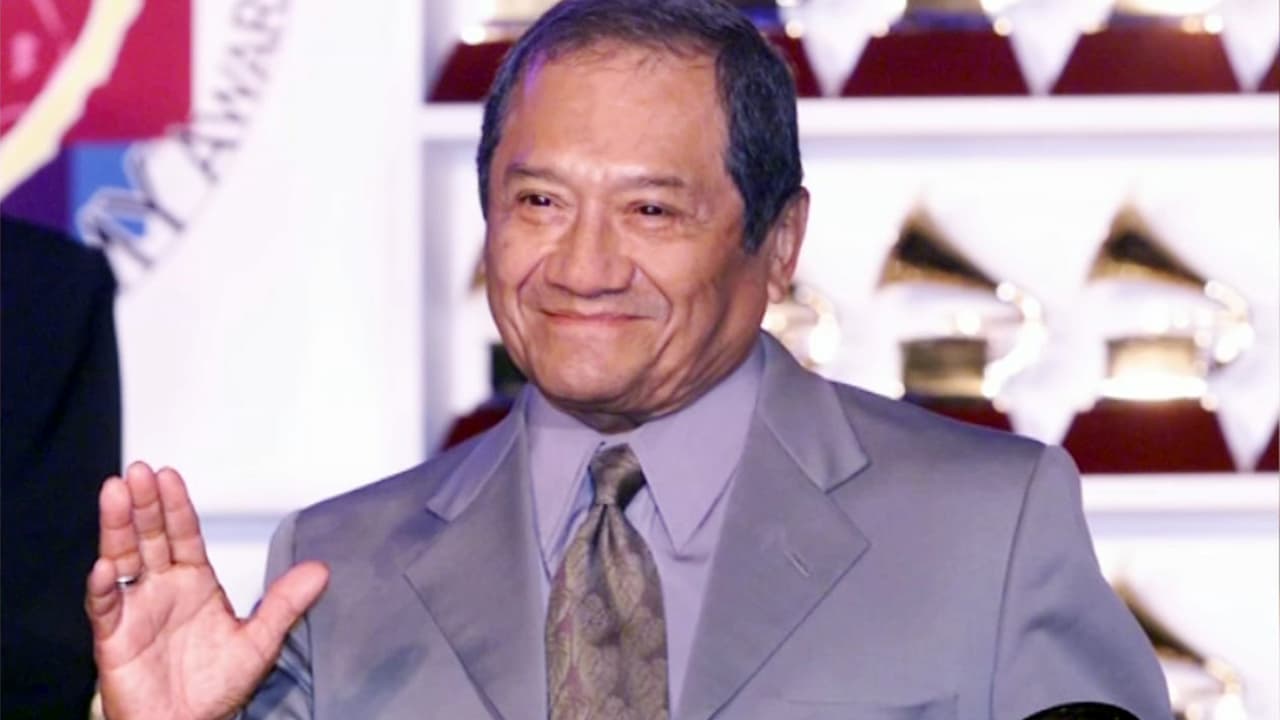 De acuerdo con Reforma, Armando Manzanero celebró su cumpleaños 85 en un paraje de Oaxaca y con varios miembros de su familia. Días después acudió a la inauguración del museo en su honor en Yucatán.
<br>