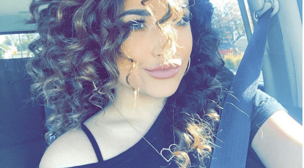 Piscis, que es el signo de Becky G, es el opuesto a Virgo, signo de Lletget, y los polos opuestos se encuentran de ahí que se augura una formalización de relaciones sentimentales que será muy positiva para ambos.