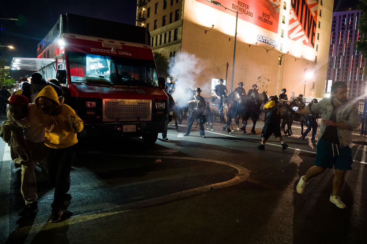 Residentes y comerciantes en la zona revivieron los momentos de angustia que enfrentaron durante el verano, a propósito de las protestas contra la brutalidad policial en el centro de Los Ángeles.