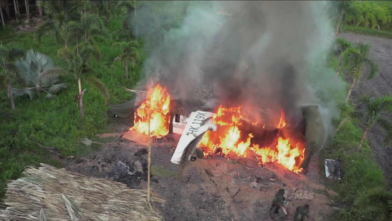 Y la avioneta que le robaron al Grupo Elite.