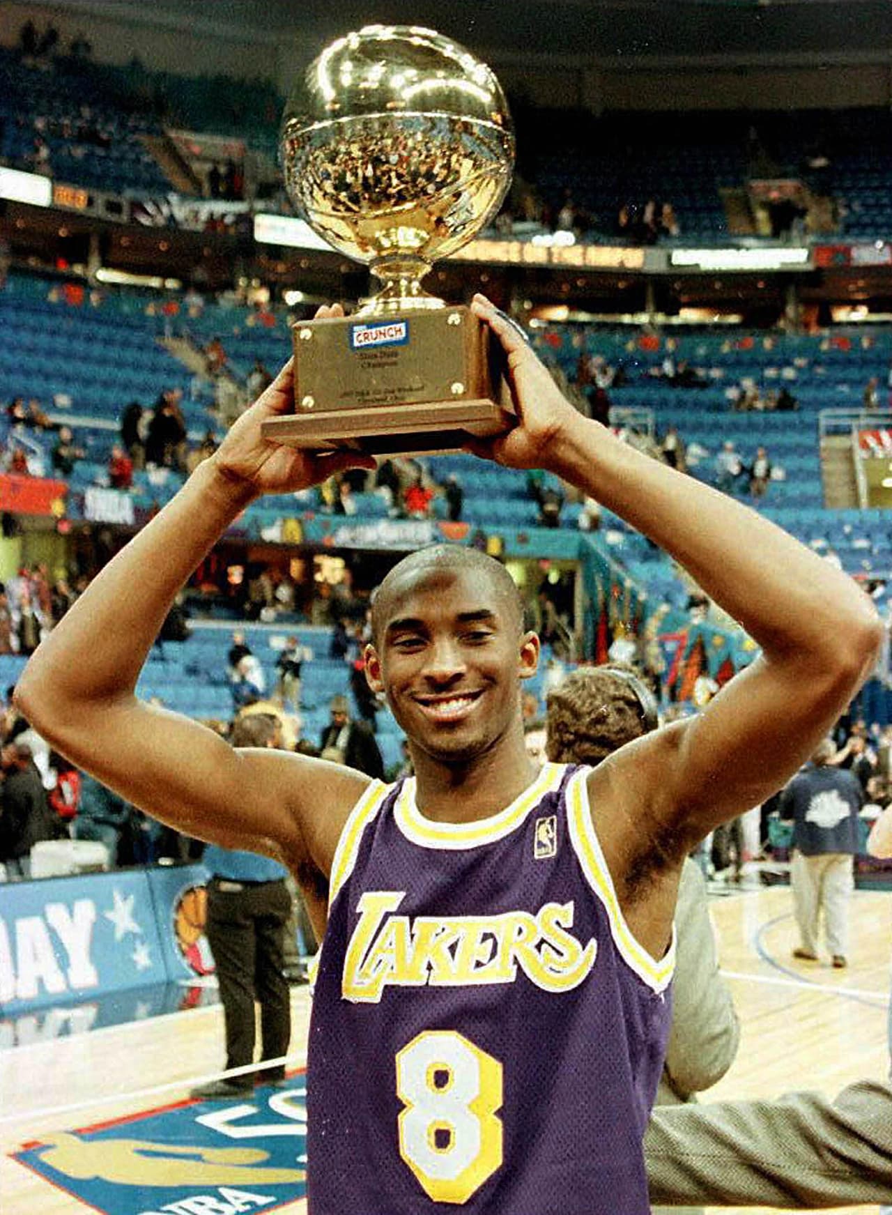 Kobe inició su carrera en 1996 y al año siguiente ganó el Slam Dunk.