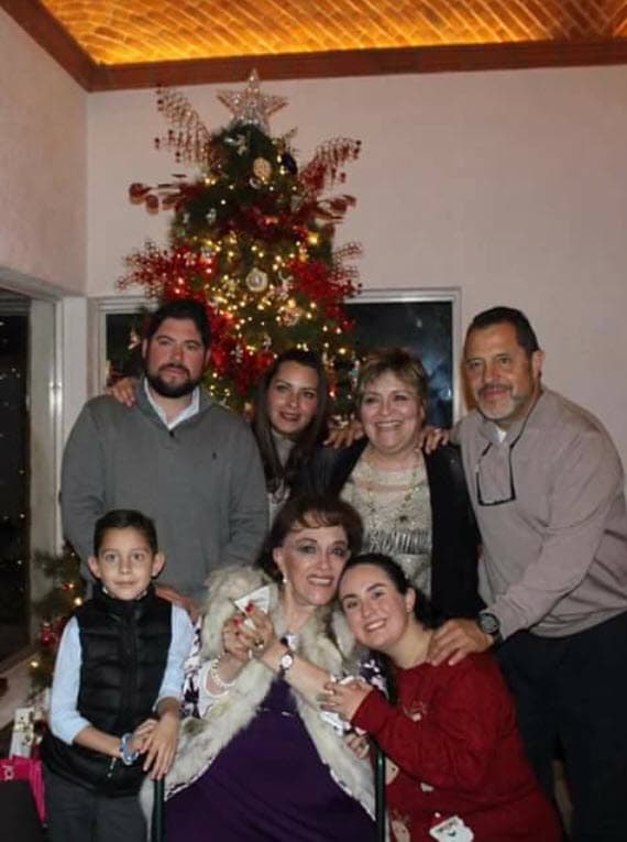 Lucha Villa es una de las cantantes más reconocidas en la historia del género ranchero. Su voz interpretó temas de grandes compositores de México como José Alfredo Jiménez y Juan Gabriel.