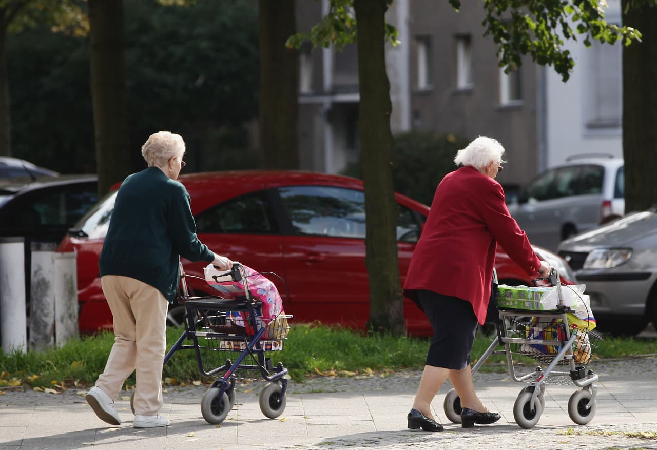 Procure que su ser querido siempre lleve consigo algún objeto que lo identifique.
<br>