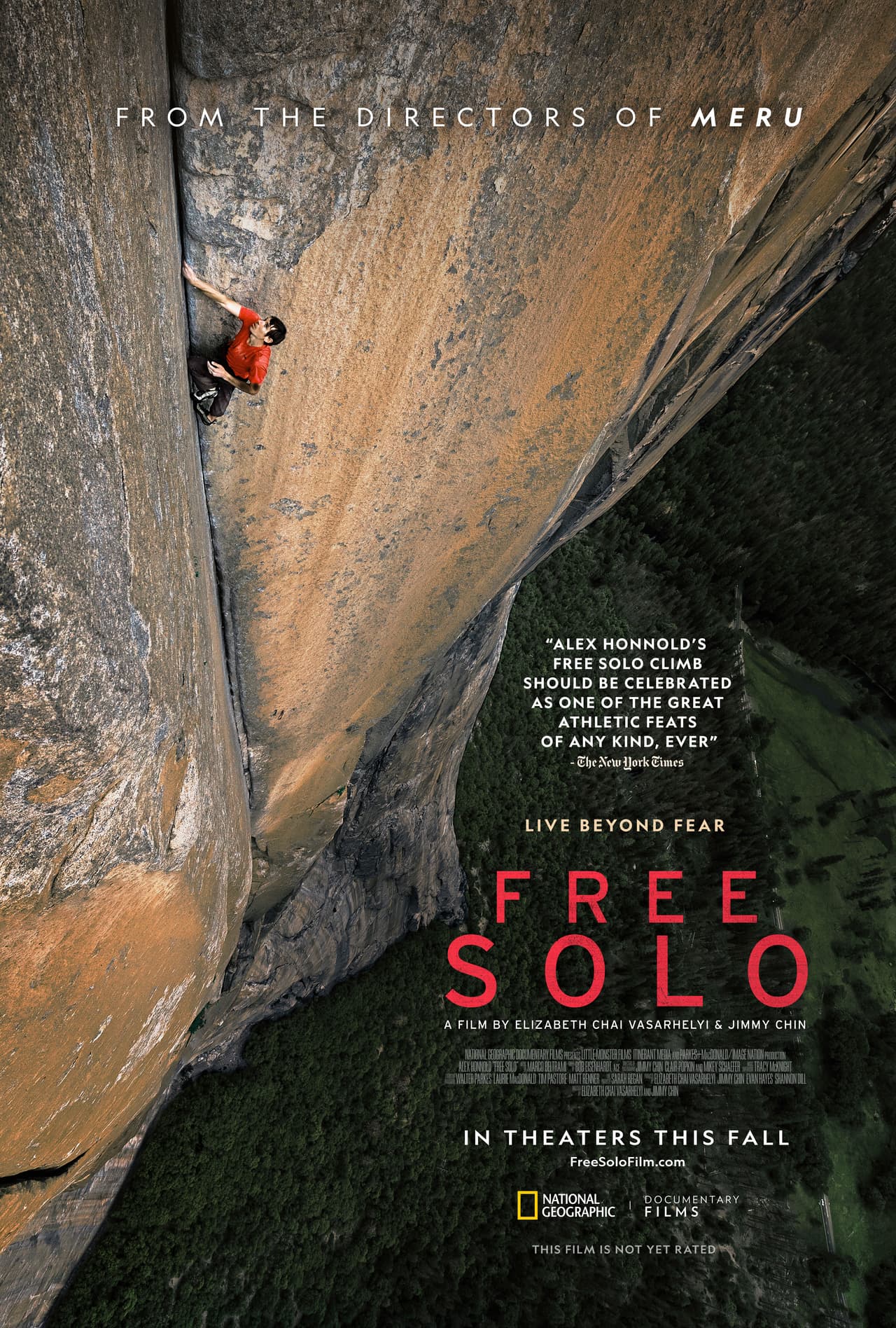 “Free Solo” es un documental de 2018 dirigido por Elizabeth Chai Vasarhelyi y Jimmy Chin, que cuenta la historia del escalador Alex Honnold en su búsqueda por realizar una escalada libre de “El Capitán”, uno de los monolitos más famosos del Parque Nacional de Yosemite, en junio de 2017. La película se proyectó en el Festival Internacional de Cine de Toronto de 2018, donde ganó el Premio del Público en la categoría de Documentales. Recaudó más de 28 millones de dólares en estados Unidos.