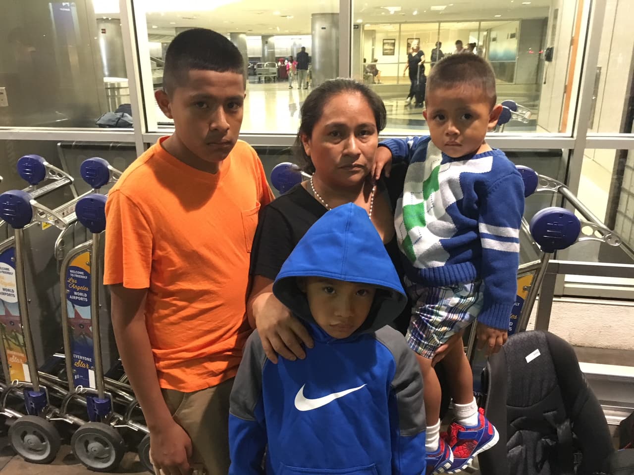 "Sentía que estaba perdiéndolos, que no me los iban a regresar", dice madre guatemalteca tras reencuentro con sus 3 hijos