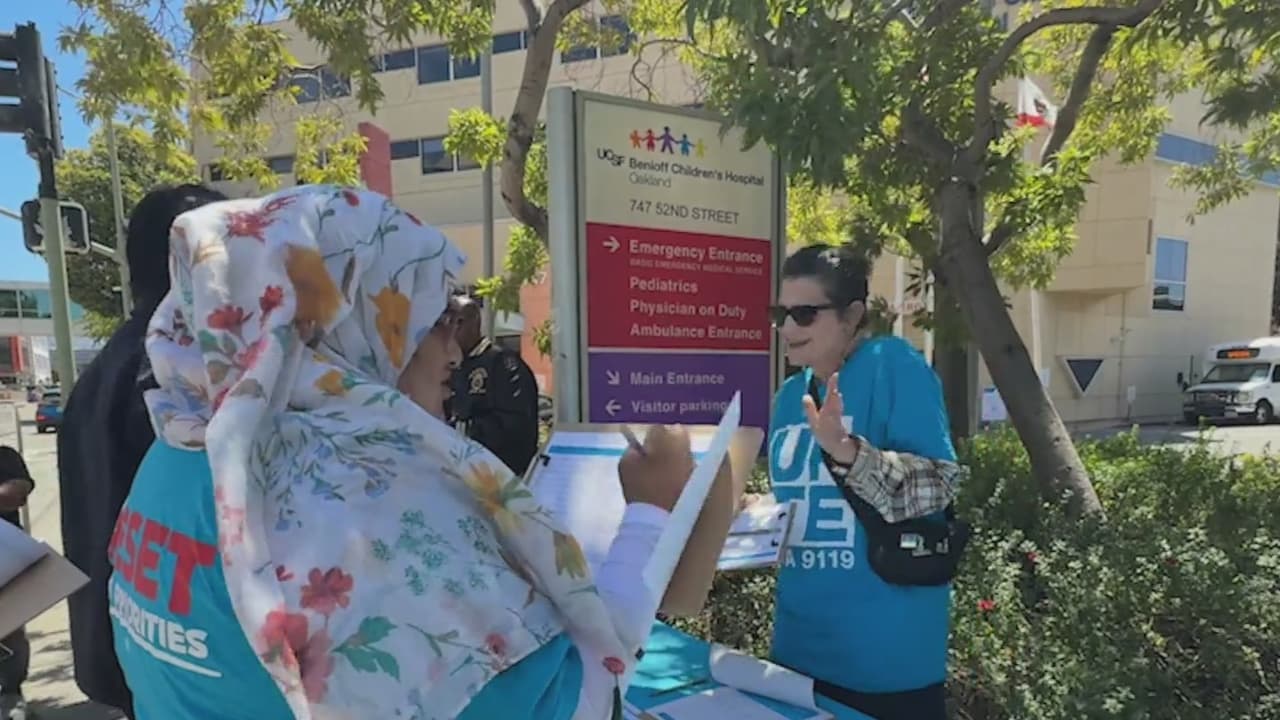 Trabajadores protestan en el Hospital Infantil de Oakland por el traslado de tratamientos a San Francisco