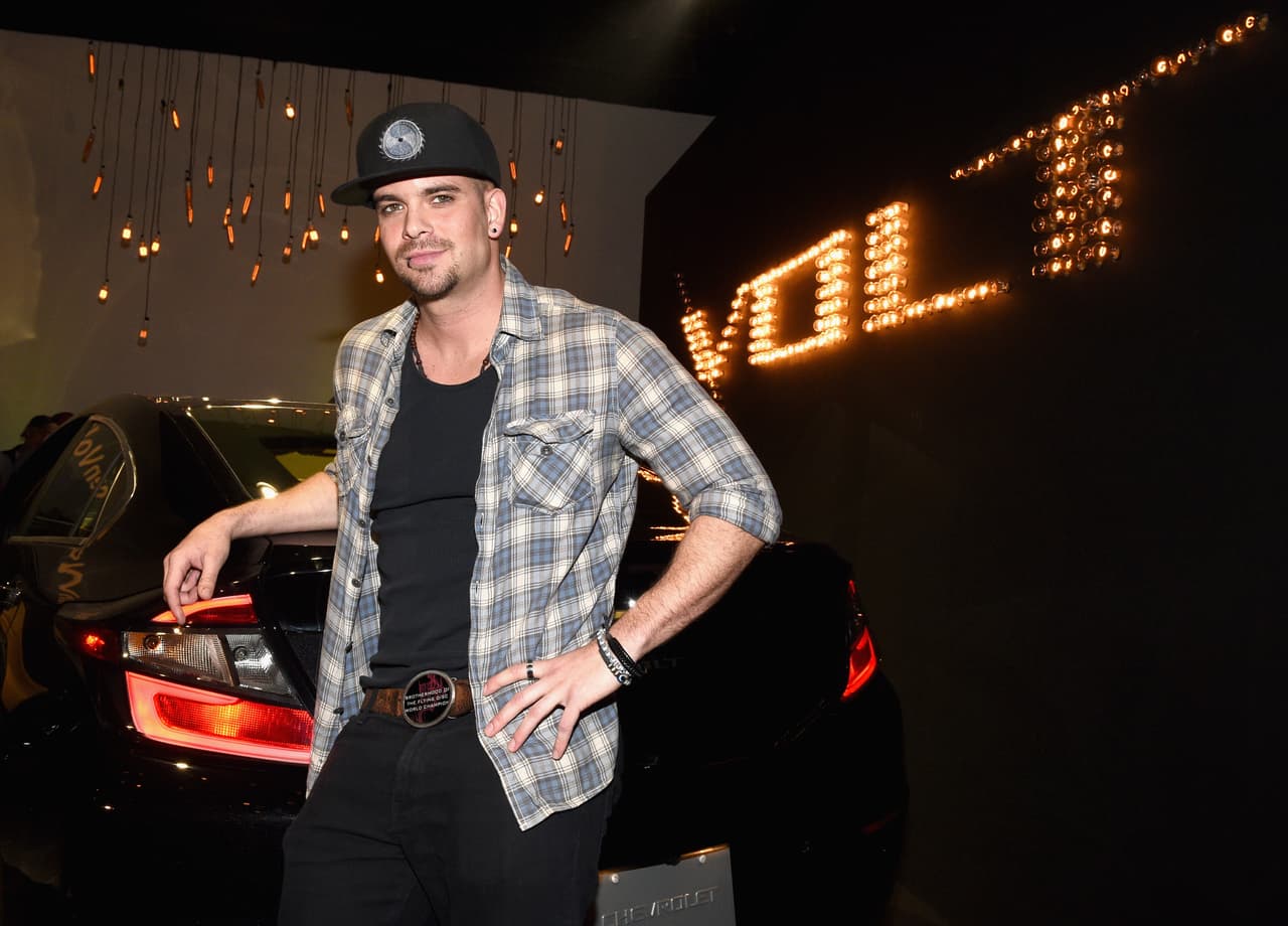 Salling fue arrestado la mañana del martes por cargos de pornografía infantil.