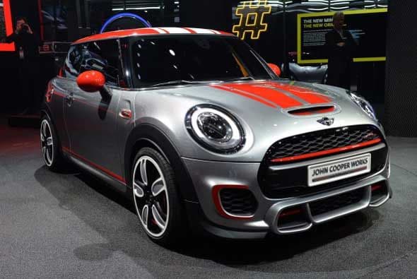 Con la presentación del nuevo MINI, era de esperarse que la versión Cooper Works llegaría pronto.