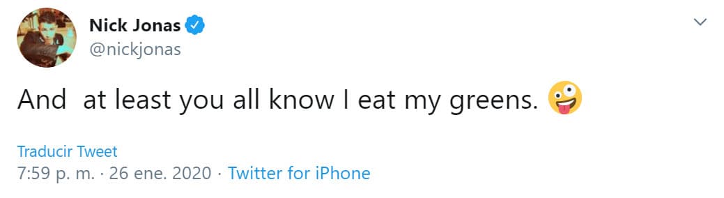 Tras el revuelo que se creó en redes sociales, el cantante utilizó su cuenta de Twitter para comentar al respecto con un simpático mensaje: "
<b>Al menos todos saben que como mis vegetales</b>".
<br>