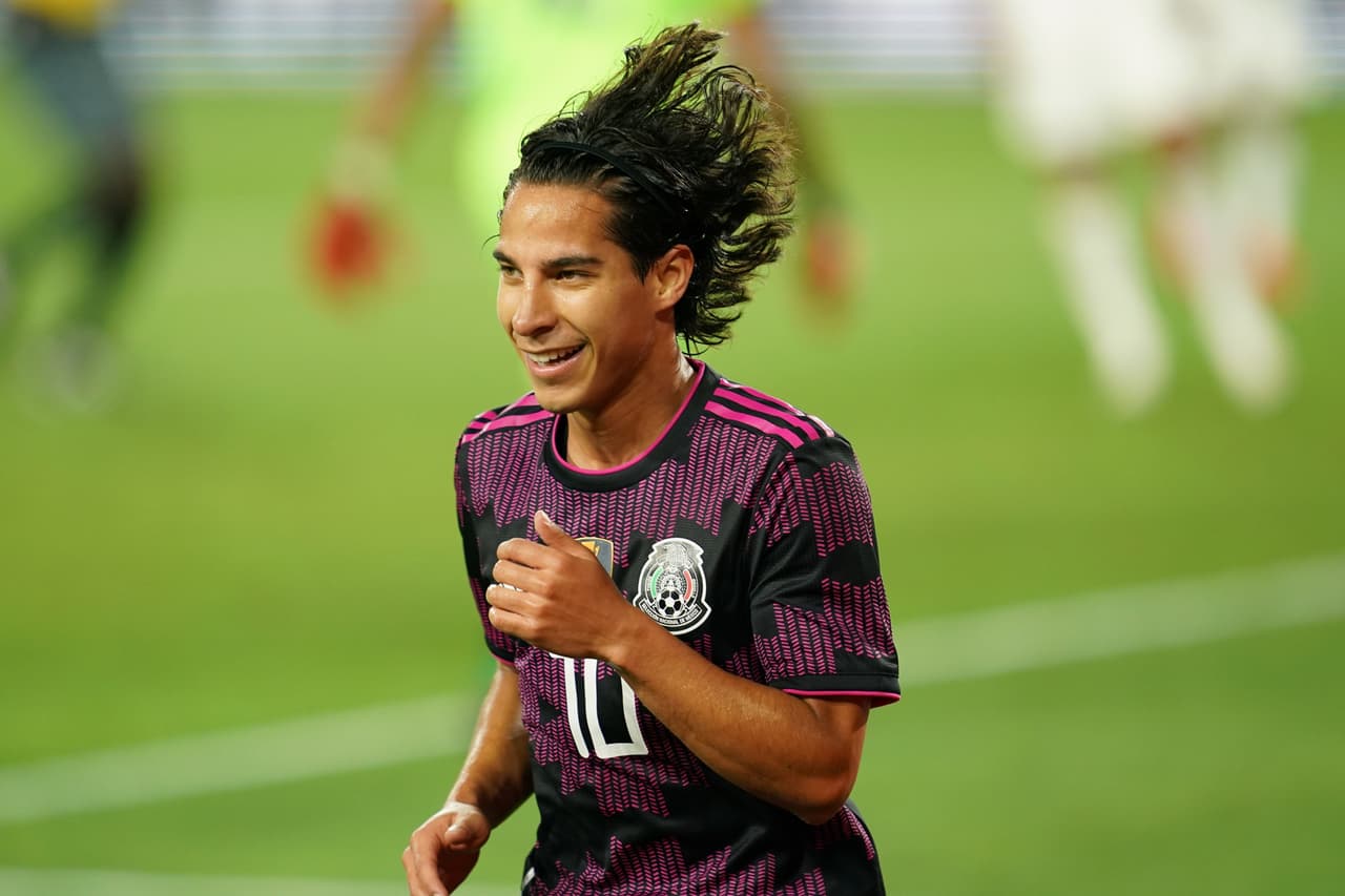 Diego Lainez buscará igualar lo hecho por el Cuau en el Tri