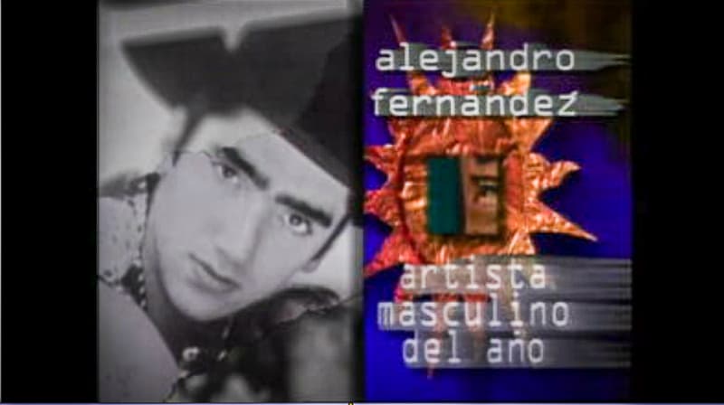 Alejandro Fernández ganó el premio a Artista del Año en la categoría Regional Mexicana, pero estuvo ausente esa noche.