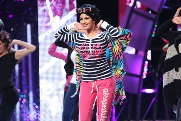 En este segundo 'show' conoceríamos al segundo grupo que iría a la mansión, pero antes de que iniciara la gala, los nervios y estrés en los ensayos, los atuendos raros y sexys, y las primeras seis elegidas invitadas como público fueron los ricos ingredientes del 'backstage'. Mira todo lo que hicieron las chicas antes de salir al escenario.