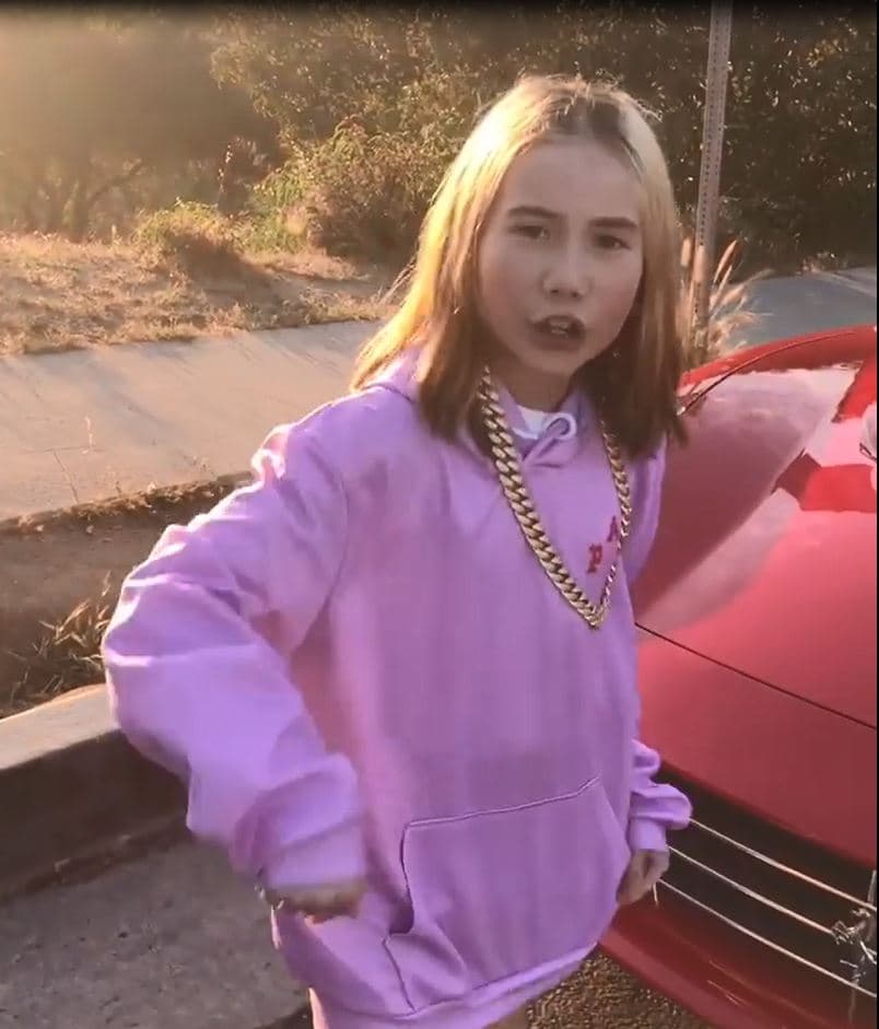 Ferrari no podía faltar en la lista de esta pequeña. El modelo elegido, un desafortunado Ferrari California T.