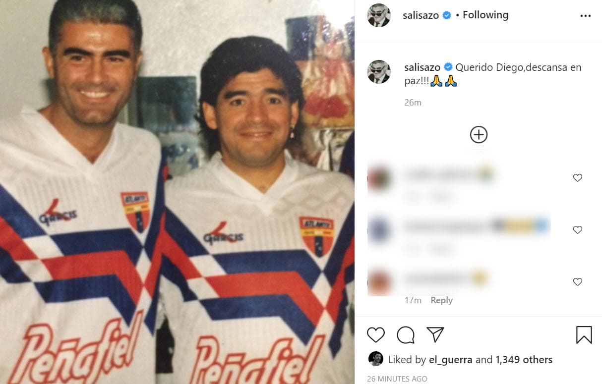Saúl Lisazo lo recordó con esta foto junto a él dejando ver su apasionado gusto por el fútbol: "
<b><a href="https://www.instagram.com/p/CIBa-l9Hzvu/?igshid=zyyccjw0sadm" target="_blank">Querido Diego</a></b>, ¡descansa en paz!".