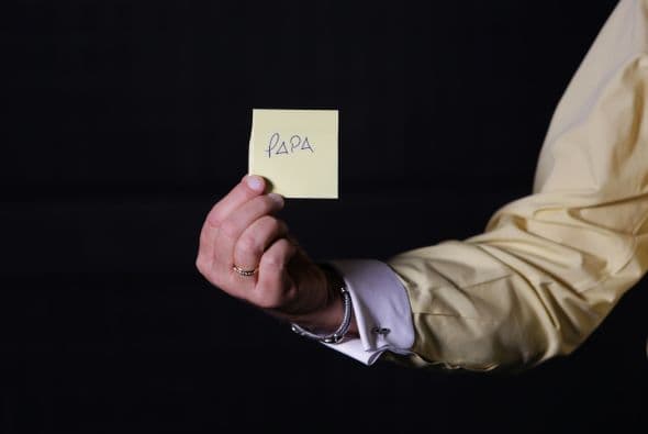 Papa (de “patata”, no de “padre”) fue la primera palabra que pronunció el hijo de Guillermo Benítez, presentador del noticiero de Univision Canal 23. ¡Al parecer siempre quería comer más! (Fotografía de Laura Prieto).