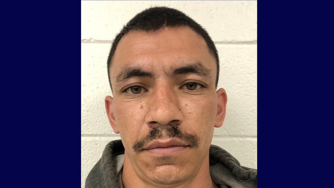 Isaac Humberto Cuen Lugo fue detenido con 15 minutos de diferencia de Armando Veliz el pasado miércoles en la noche. Las condenas para los dos ciudadanos mexicanos incluyeron un tiroteo desde un vehículo, robo, transporte y venta de narcóticos y atraco a un banco