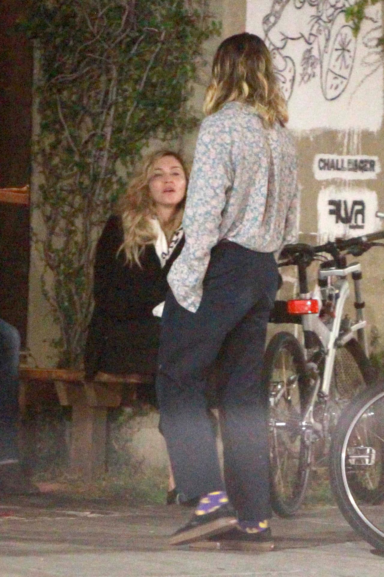 Durante el "MDNA Tour" visitaron sobre 65 ciudades por todo el mundo entero.