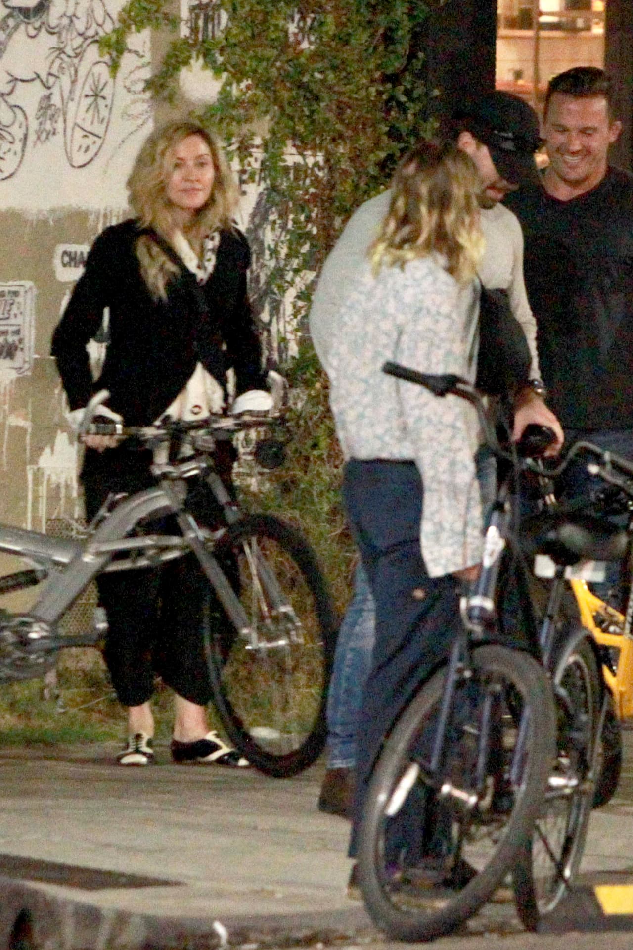 Hasta el momento, ella no ha hecho ningún tipo de comentario sobre la boda.