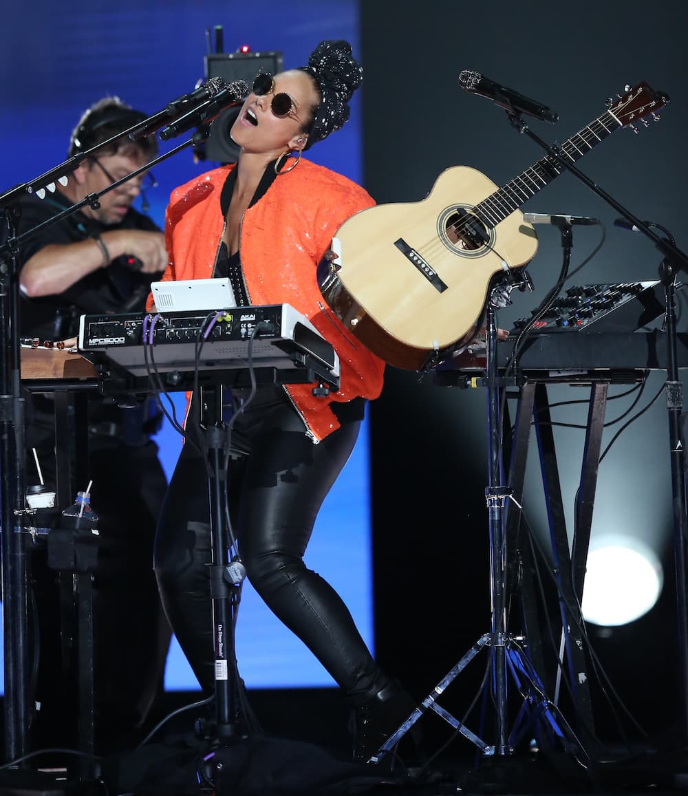 Alicia Keys sobre el escenario