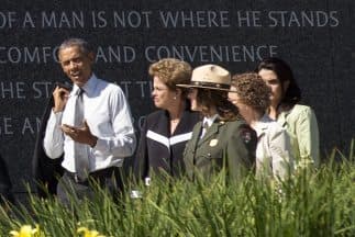 Obama y Rousseff visitaron este 29 de junio el Memorial de Martin Luther King Jr., en Washington.