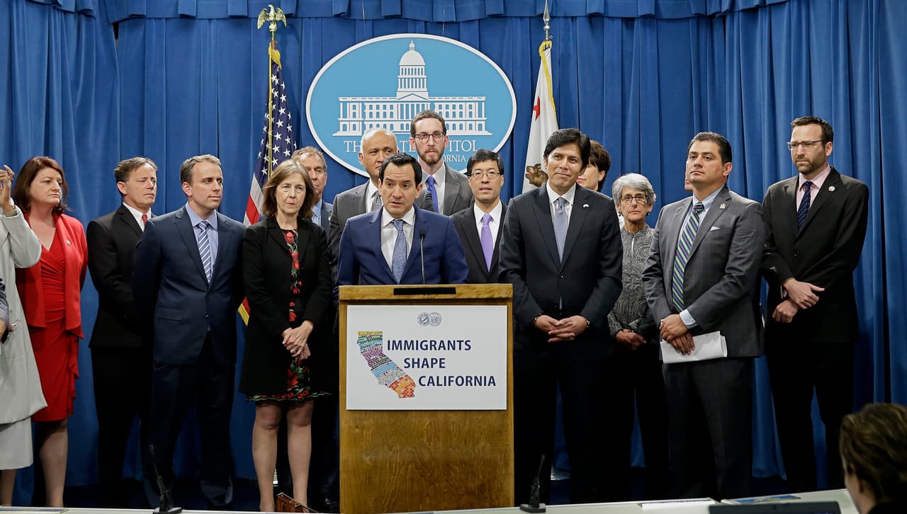Las 10 iniciativas de California contra las políticas de deportación anunciadas por Trump