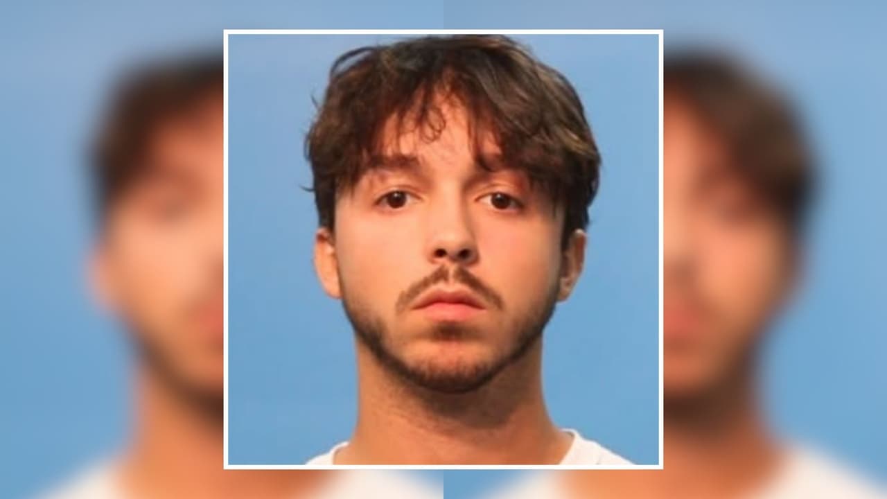 Trece alertas digitales destapan caso de explotación infantil en el condado Brazoria y llevan a un arresto