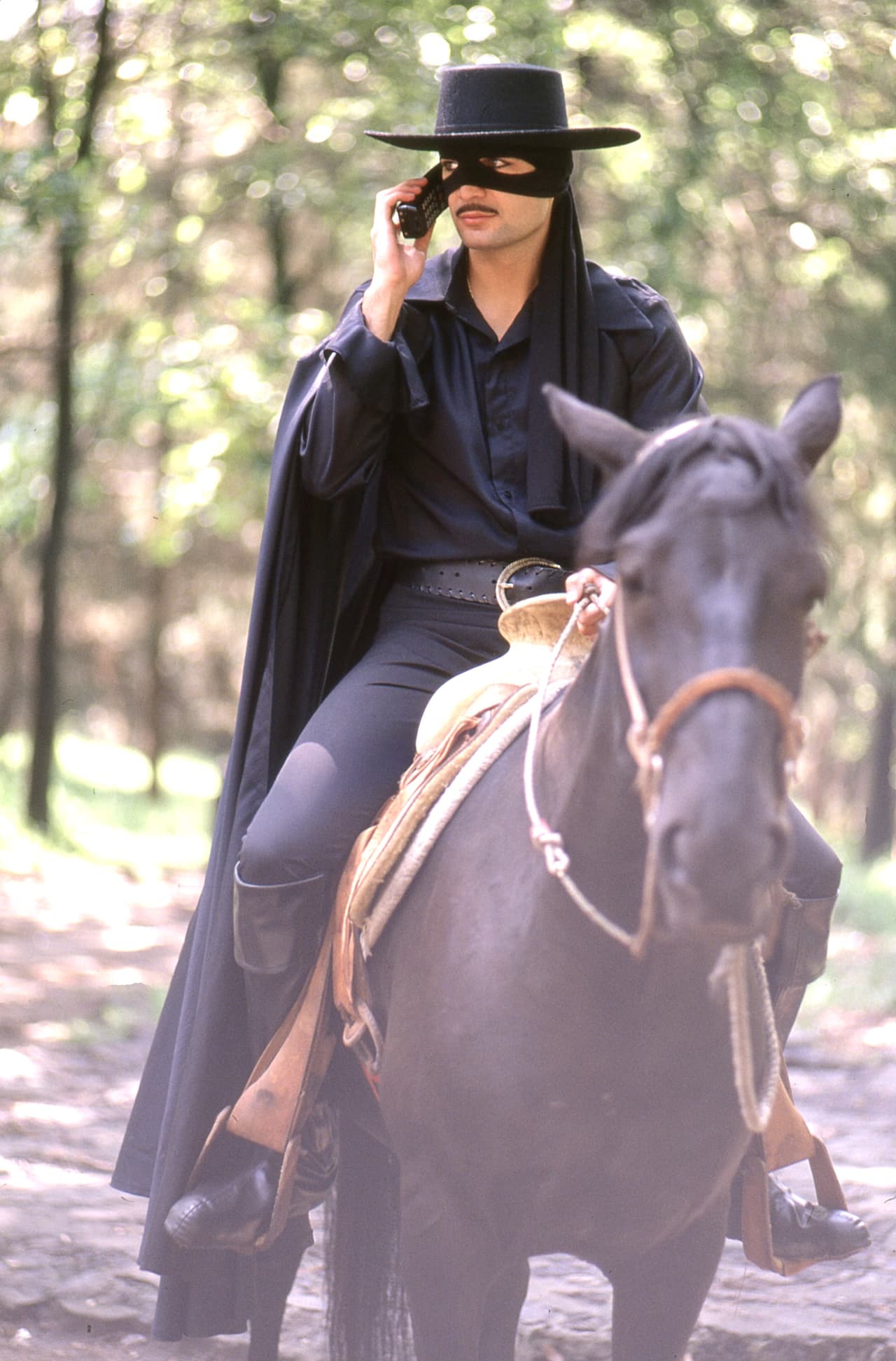 "En la parte laboral hablaré de la solidez que he tenido desde que empecé a actuar, porque siempre tuve muy claro que quería hacer personajes diferentes y esa fue la llave que me fue abriendo la puerta para cada personaje. Hablaré de esa aventura que inició en el Centro de Educación Artística (CEA), donde mi gran maestra y mentora fue Adriana Barraza, de esa parte de creación que está tan sólida", contó al diario mexicano.