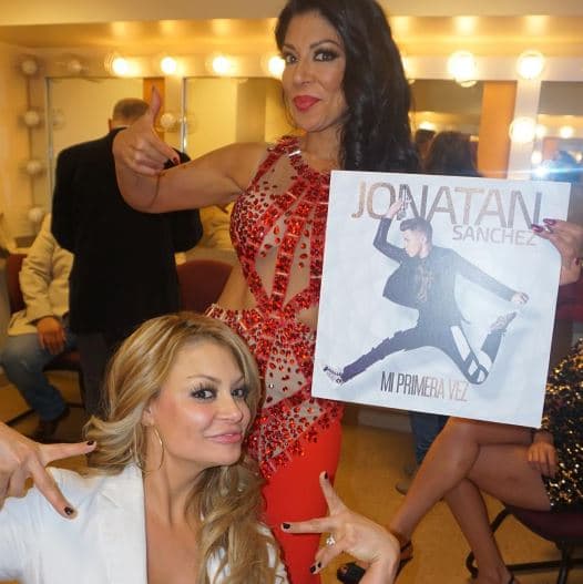 Las Horóscopos de Durango son fans de Jonatan.