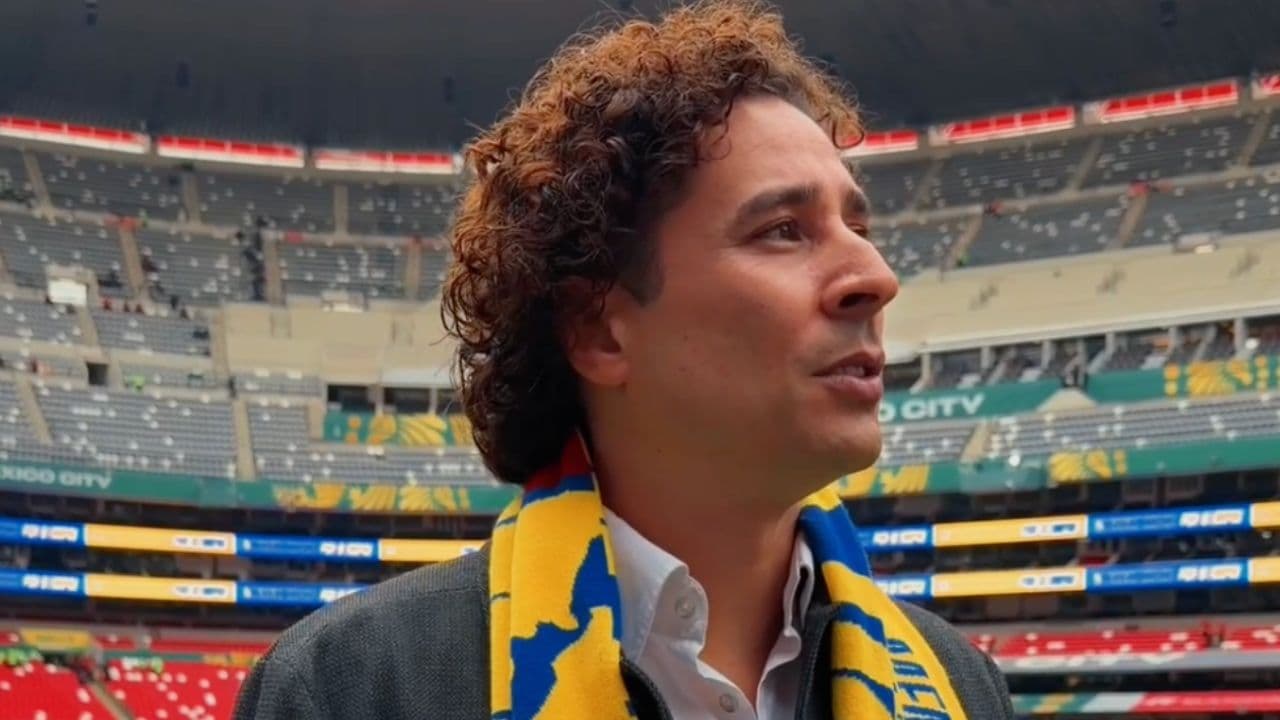 Memo Ochoa muestra el sentimiento en homenaje de Club América 