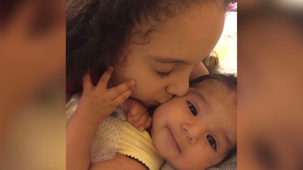 Liz Trejo: "Mis niñas".