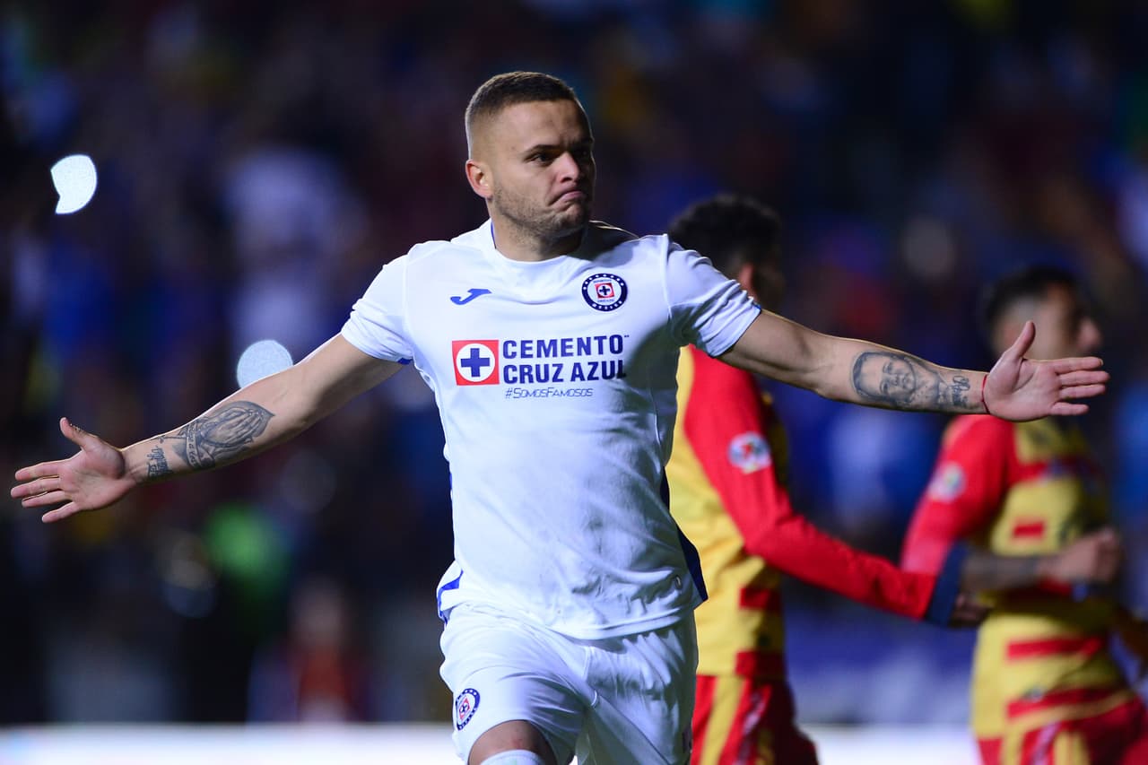 Jonathan Rodríguez ha marcado 7 goles y pelea por el título de goleo.