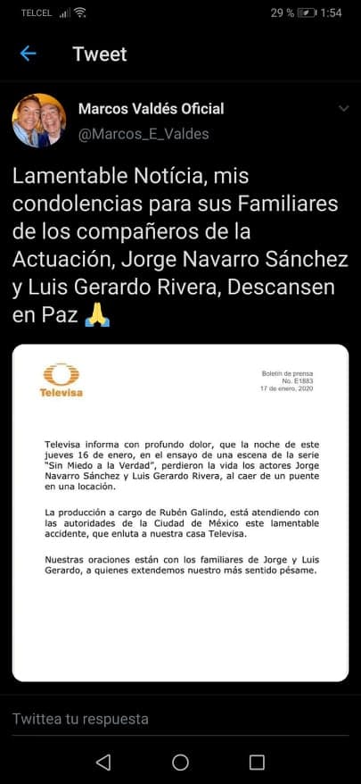 "Lamentable noticia, mis condolencias para sus familiares de los compañeros de la actuación, Jorge Navarro Sánchez y Luis Gerardo Rivera. Descansen en paz",
<b><a href="https://twitter.com/Marcos_E_Valdes/status/1218085548838899712" target="_blank"> tuiteó</a></b> el también cómico.