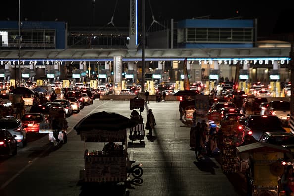 <b>Condado de San Diego</b>: 
<br>Los vendedores y microempresarios pueden solicitar la ayuda a partir de mañana lunes, 14 de febrero a través de la página de Micro Business Grant Program.