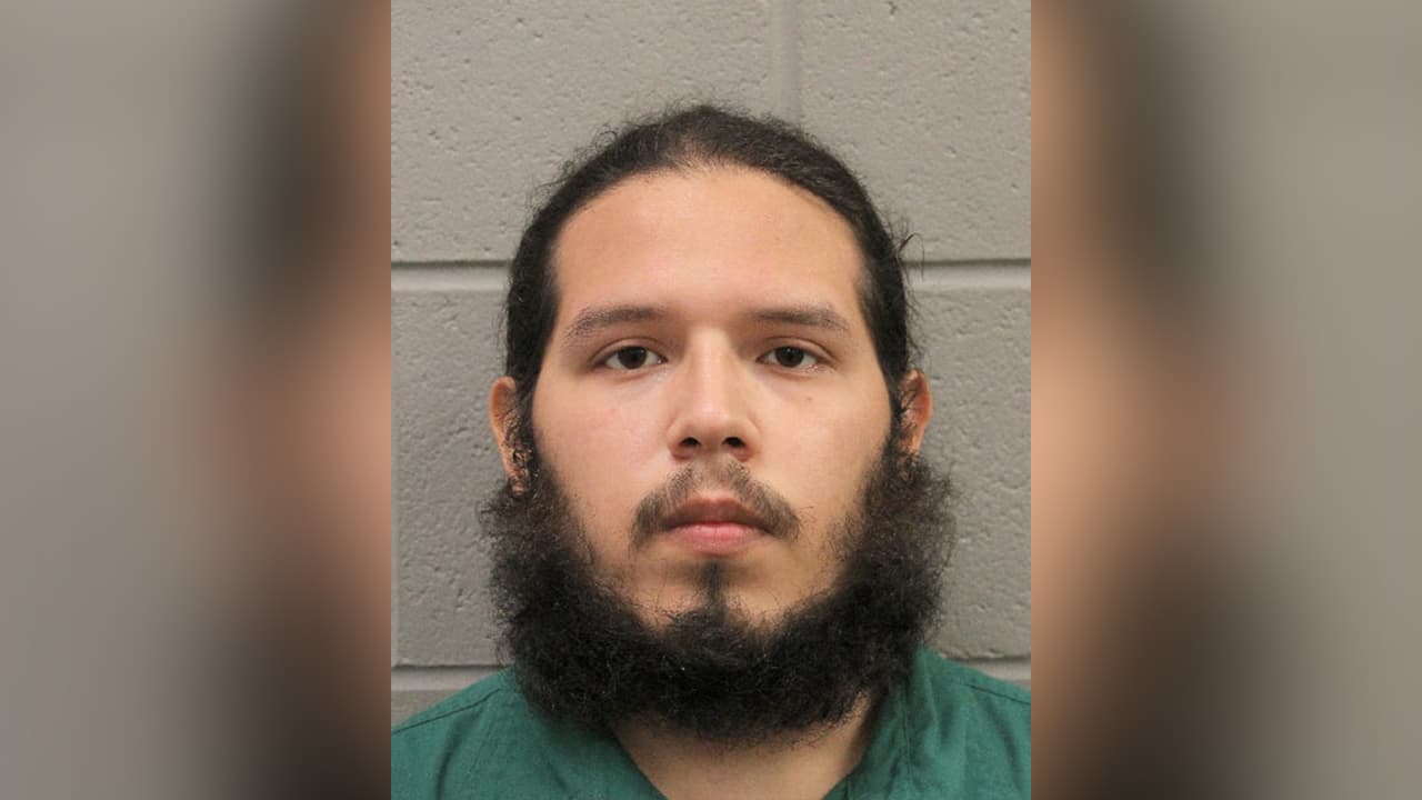 Las autoridades lograron identificar a los sospechosos involucrados en el asesinato y 
<b><a href="https://www.univision.com/local/houston-kxln/arrestos-asesinato-indigo-garza-joel-francisco-rojas-sara-ramirez-sospechoso-houston?890?890" target="_blank">arrestaron </a></b>a 
<b>Joel Francisco Rojas</b> quien ha sido acusado de asesinato.