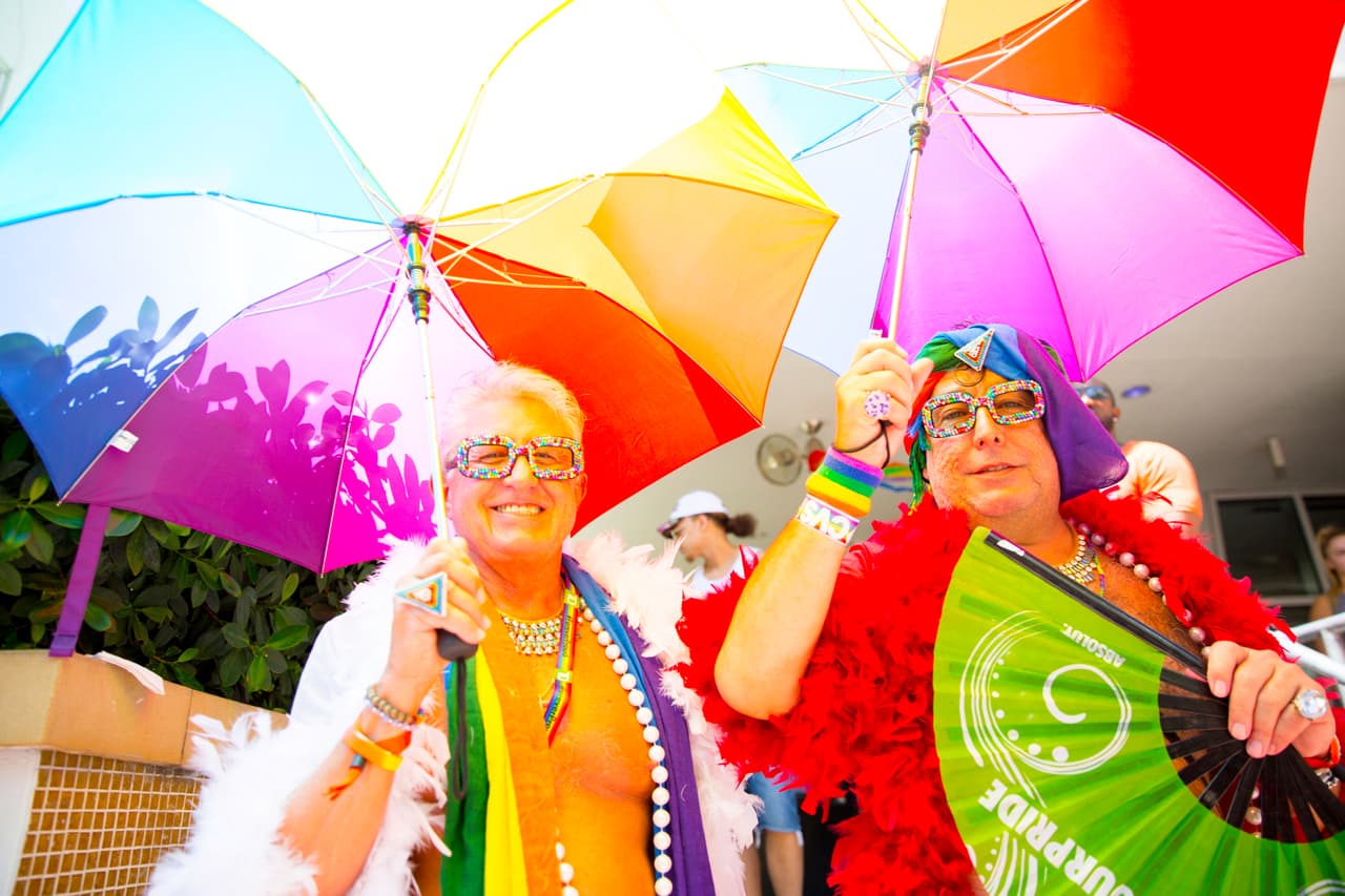 Este año, la celebración del orgullo Gay en Miami Beach incluyó un homenaje a los 49 fallecidos en el tiroteo del club nocturno gay Pulse de Orlando.