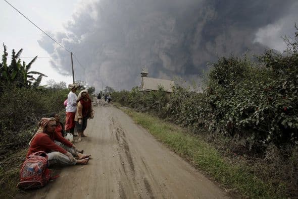 El Sinabug ha entrado en erupción varias veces en los dos últimos meses, informó el diario "The Jakarta Post".