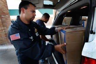 La propuesta señala que agentes aduanales extranjeros puedan estar armados en territorio mexicano.