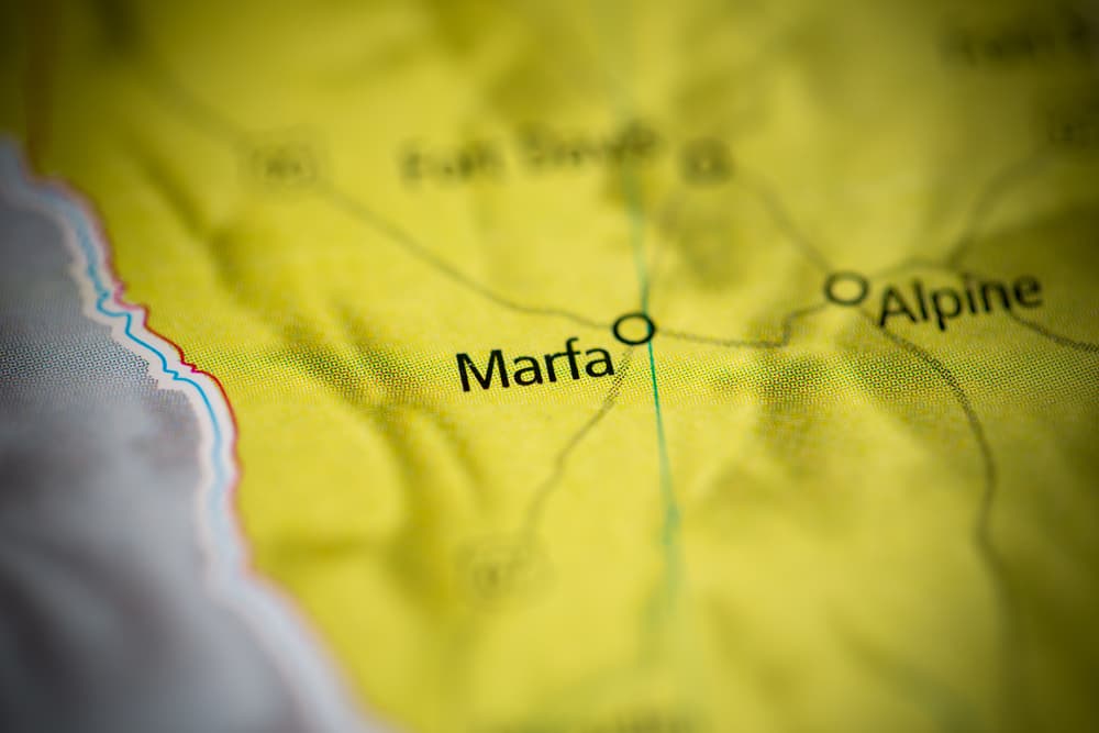 Pero este pequeño poblado se ha convertido en un destino turístico interesante por la fama que se ha creado de contacto paranormal, ya que constantemente se aparecen luces extrañas que la gente adjudica a algo sobrenatural, sean fantasmas o hasta las luces de naves extraterrestres que circulan por el área.