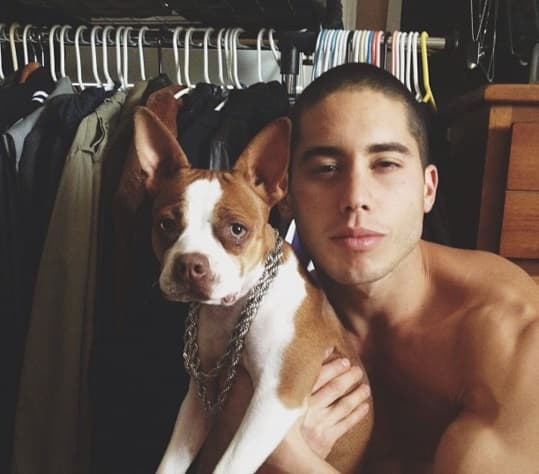 El afortunado fue Ricky Álvarez, un chico con el que pasaba grandes momentos, a la par de trabajar en el mismo proyecto.