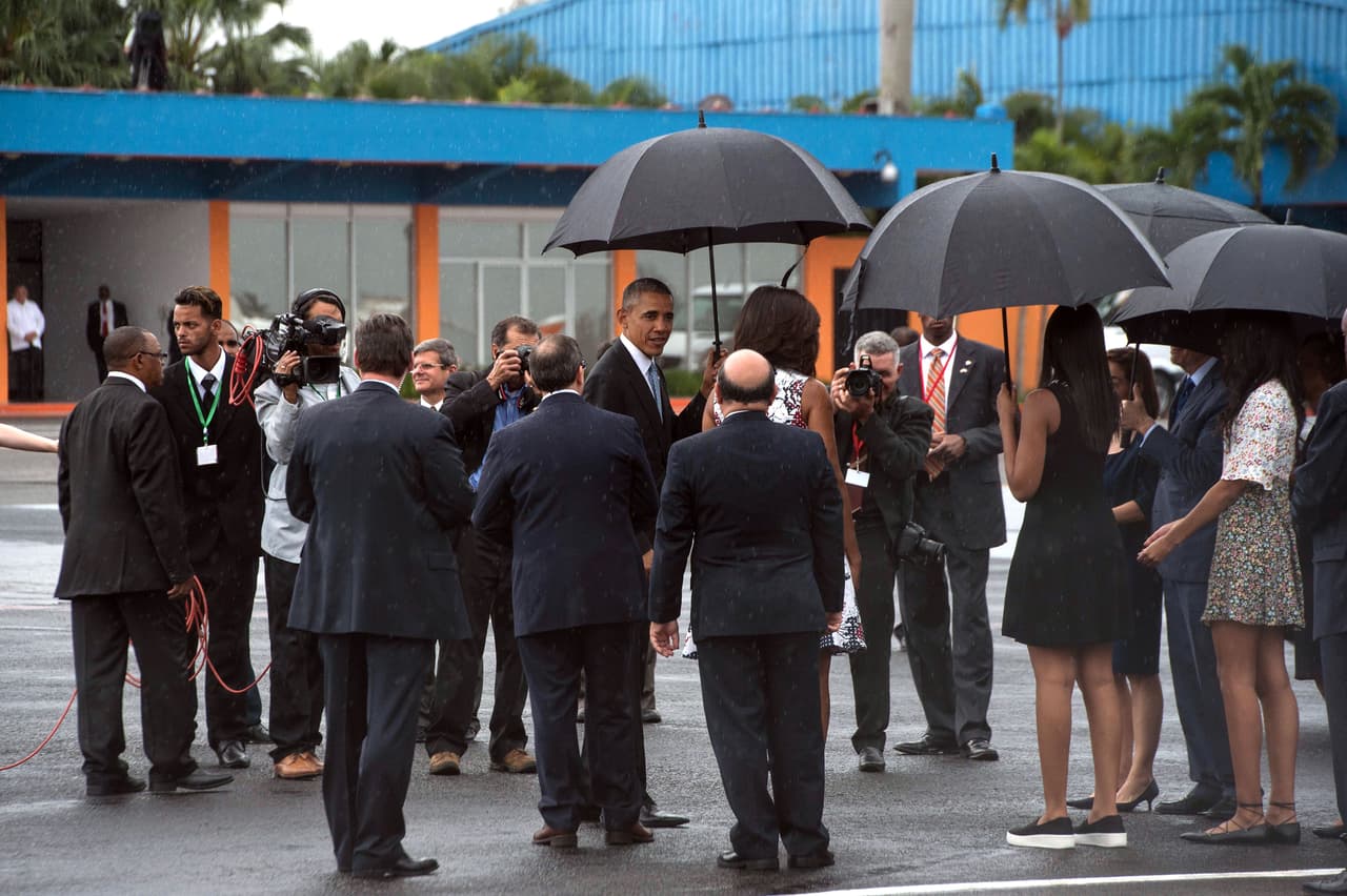 Haz un recorrido visual a través de una fotogalería que te mostrará cómo ha sido el viaje del presidente Obama y su familia en Cuba.
