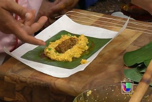 Pasteles de masa de camarón al estilo del chef Piñeiro directo desde Puerto Rico.