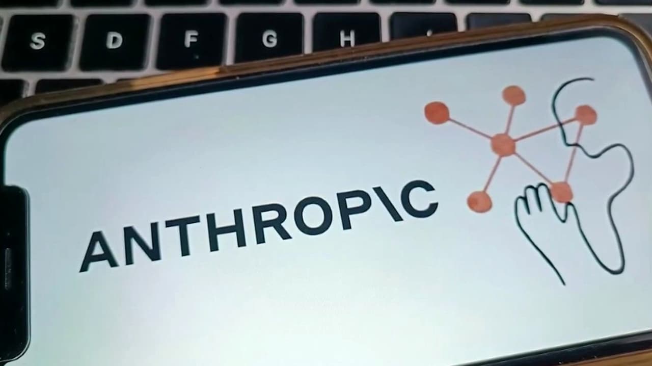¿Uso de IA para el desarrollo de armas autónomas? Te contamos más sobre el choque de Anthropic con el Pentágono