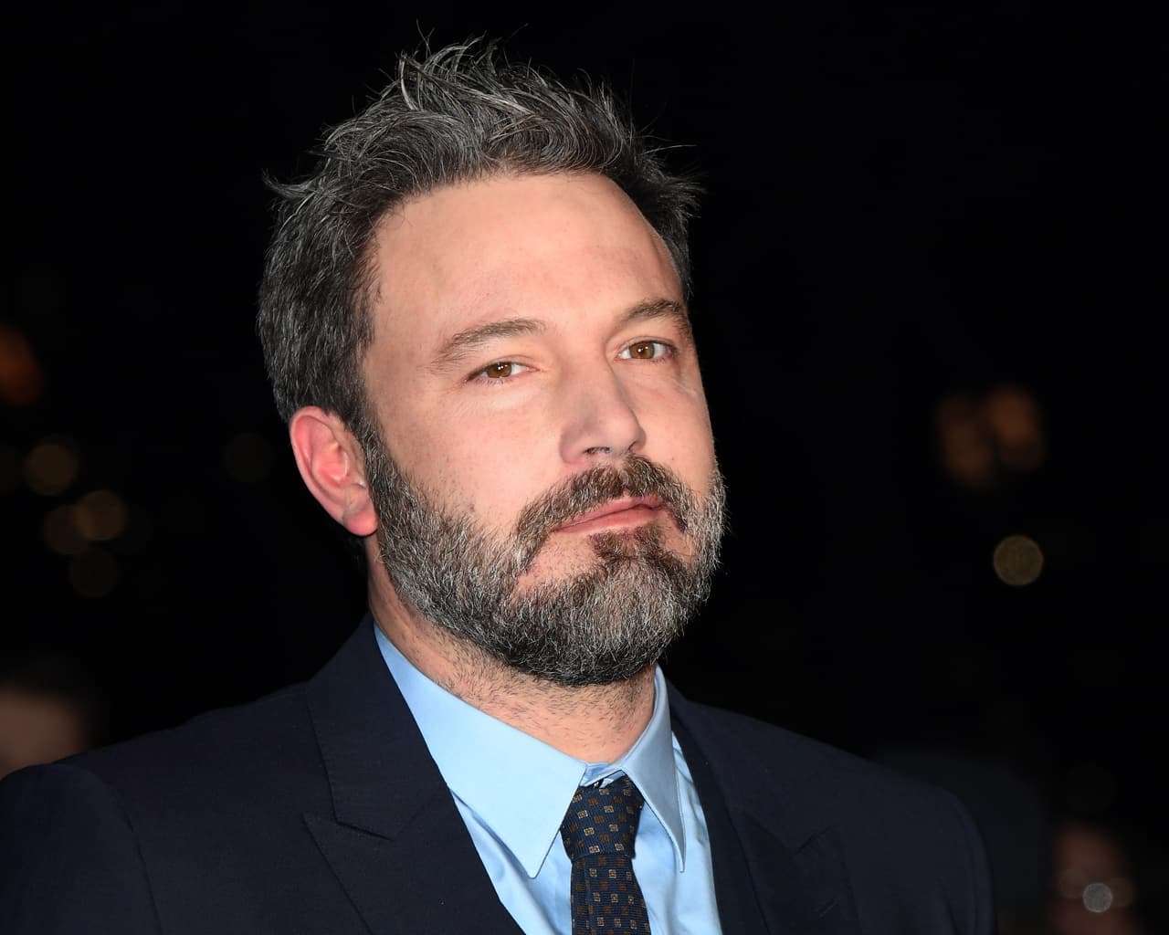 Ben Affleck sale de rehabilitación por adicción al alcohol
