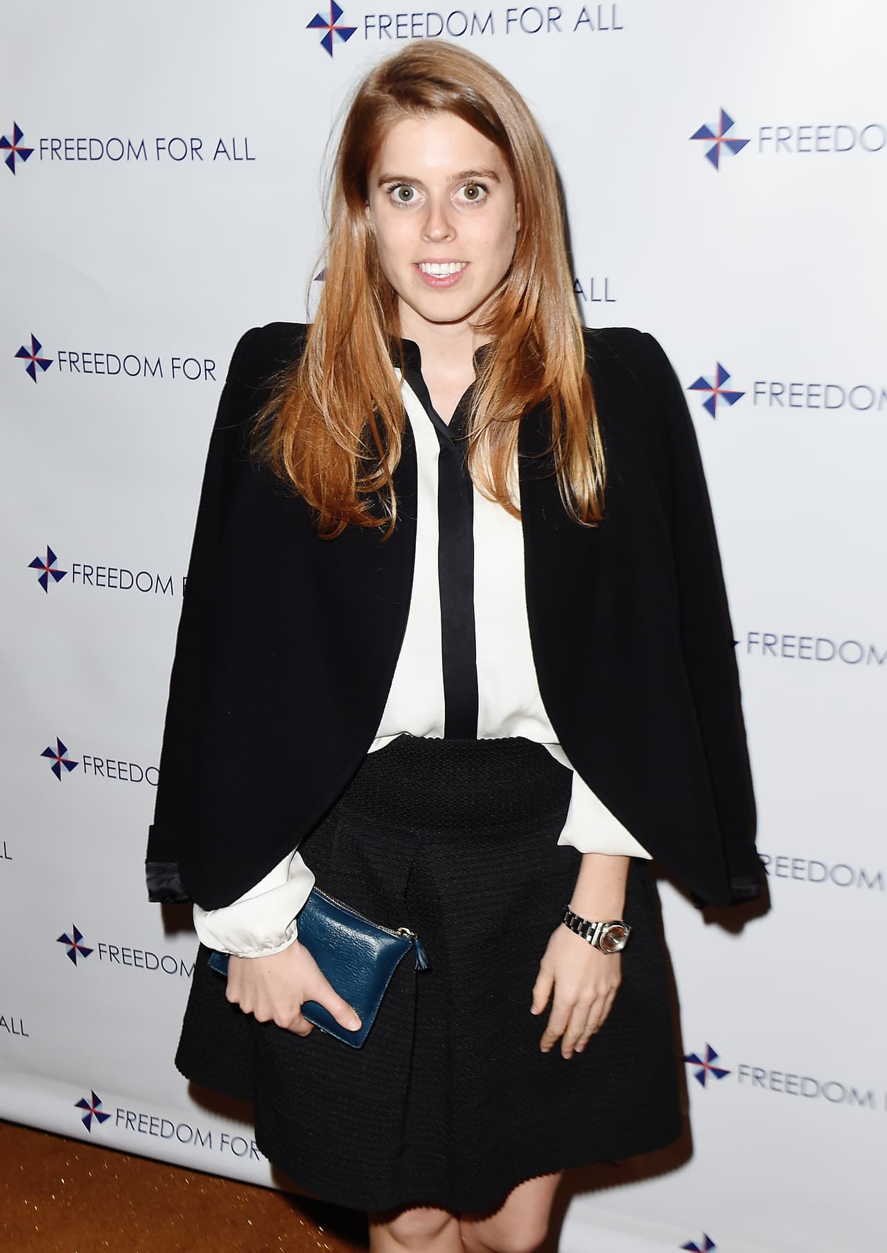 "Es guapa, no es tonta, ni estirada", escribió el rotativo británico Daily Mail.