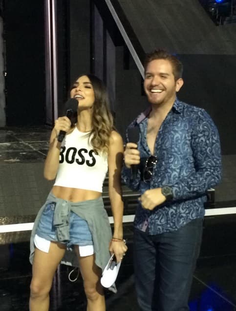 Y luego se divirtió en el los ensayos con El Dasa, y ambos se volvieron locos sobre el escenario, por eso compartieron ambos su linda selfie.