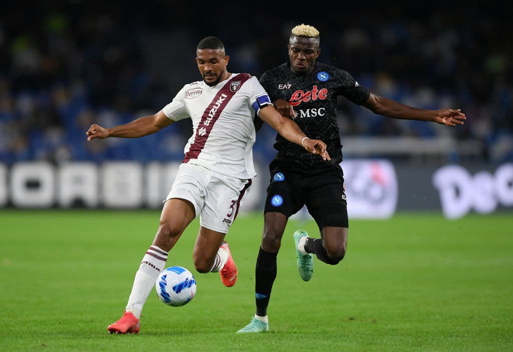 Napoli se impone ante el Torino por la mínima en el Estadio Diego Armando Maradona, durante la octava fecha de la Serie A. Ya al filo del partido, Victor Osimhen le dio la victoria a los locales y tienen 24 puntos de 24, ¡imparables!