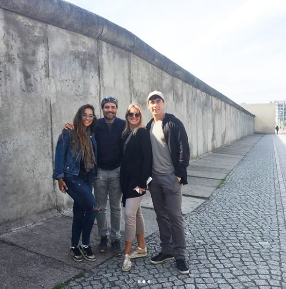 Al parecer, Lorenzo Figueroa heredó el carisma y el amor por la vida familiar que caracteriza a Chayanne.