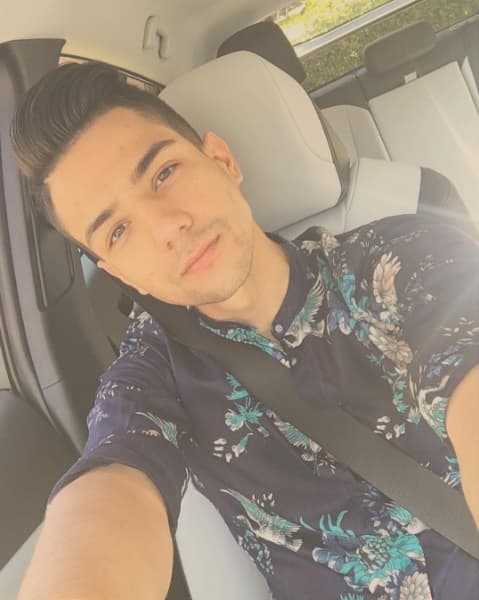 Luis Coronel está siguiendo a más de 6000 personas, ¿serán chicas en su mayoría?