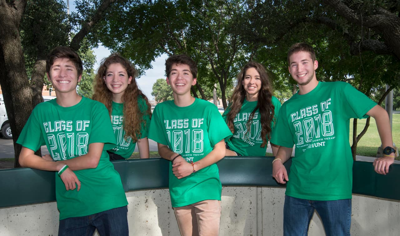 They made history as the first quintuplets to enroll at the University of North Texas (UNT). During their time at university they lived in the same dorm or shared an apartment.